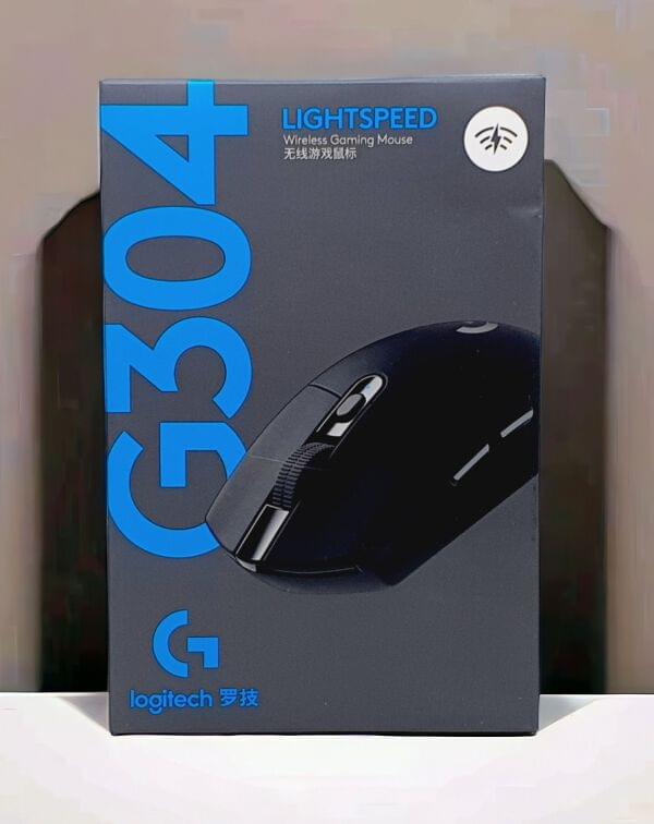 LOGITECH LIGHTSPEED G304 Gadgets Oman